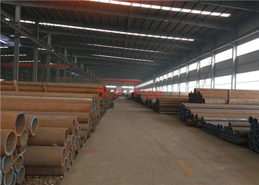 WB36 Black Painting Alloy Steel Seamless Pipes , Hot Rolled Square Tube
