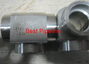 Nipolets Forged Pipe Fittings De Derivacion Tipo Sockolet" Extremos SW ASME B 16.11
